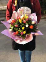 Buchet 25 lalele - imagine 2