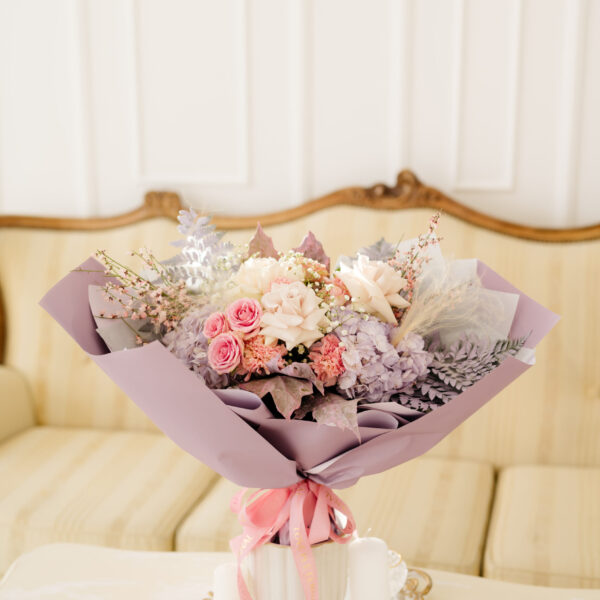 Buchet ”Pastel Elegance”